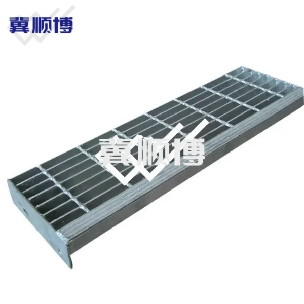 Stainless steel - Stair treads - Image 4