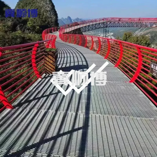 Steel grating for park walkways - Image 3