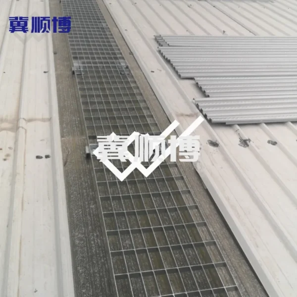 Carbon steel - photovoltaic walkway panels - Image 4