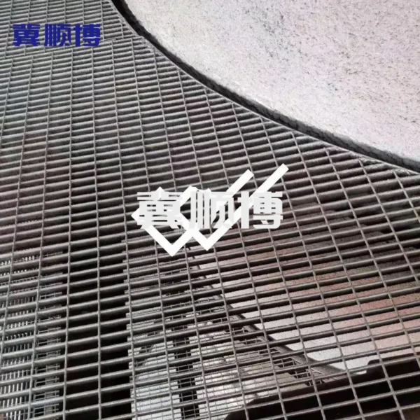 Carbon steel - platform steel grating - Image 5