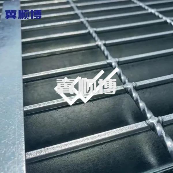 Carbon steel - Type I steel grating - Image 4