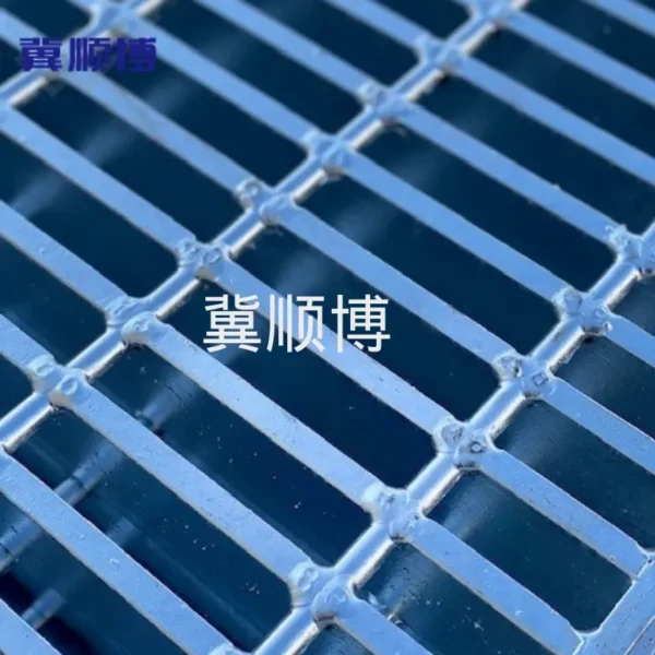 Carbon steel - heavy-duty steel grating - Image 5