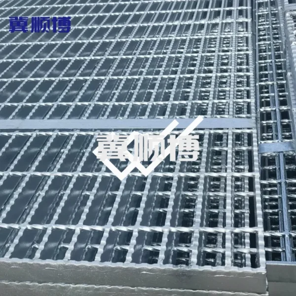 Carbon steel - Standard steel grating - Image 6