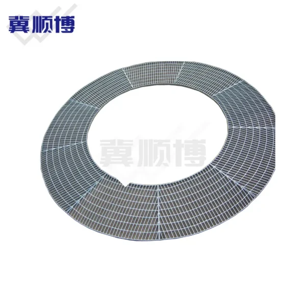 Carbon steel - irregularly shaped steel grating - Image 4